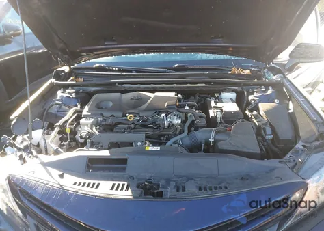 2021 Toyota Camry Se z USA, uszkodzony, nr VIN 4T1G11AK0MU467947